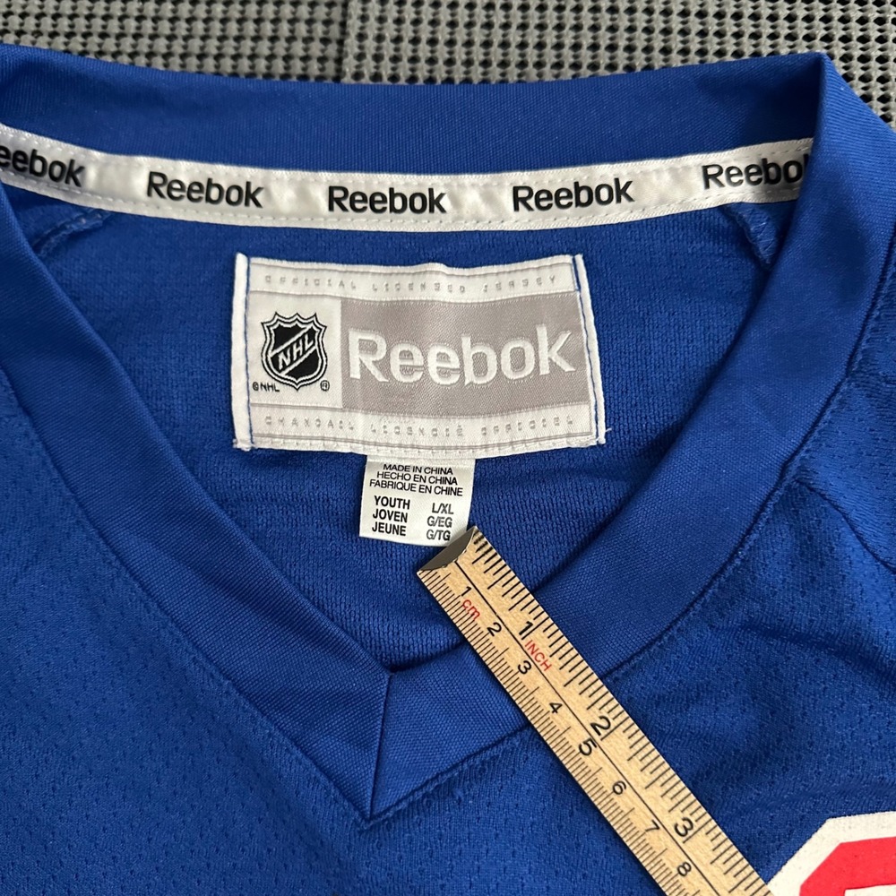 Reebok New York Rangers Ryan McDonagh 27 Youth Hockey Jersey Blue L/XL Captain C - Picture 5 of 8